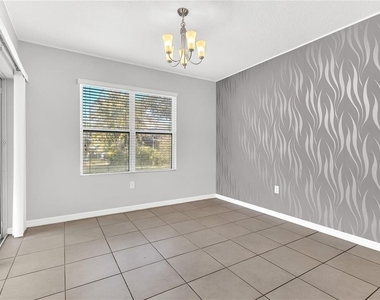 849 Sheen Circle - Photo Thumbnail 11