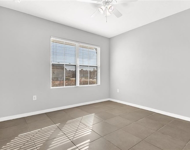 849 Sheen Circle - Photo Thumbnail 27