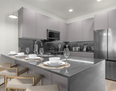 1411 Serendipity Lane - Photo Thumbnail 11