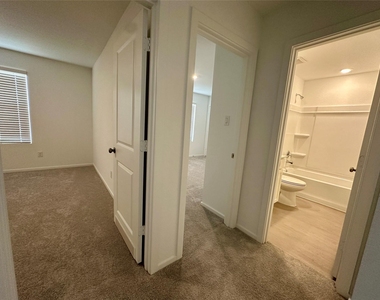 13310 Rayhill Drive - Photo Thumbnail 13