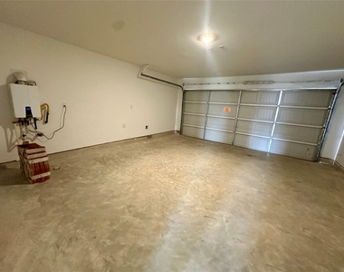 13310 Rayhill Drive - Photo Thumbnail 28