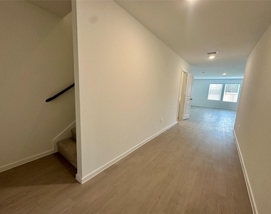 13310 Rayhill Drive - Photo Thumbnail 1