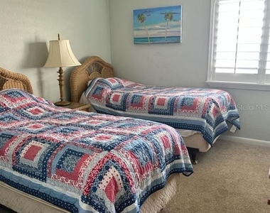 815 Ocean Shore Boulevard - Photo Thumbnail 4