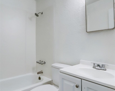 3823 Lydia Street - Photo Thumbnail 13