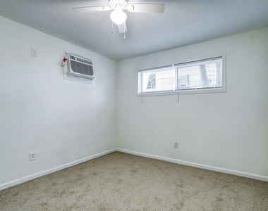 3823 Lydia Street - Photo Thumbnail 11