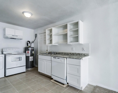 3823 Lydia Street - Photo Thumbnail 8