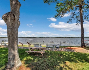 11001 Se Sunset Harbor Rd - Photo Thumbnail 1