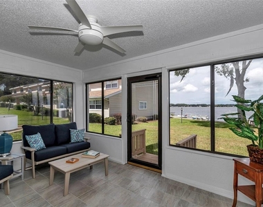 11001 Se Sunset Harbor Rd - Photo Thumbnail 10
