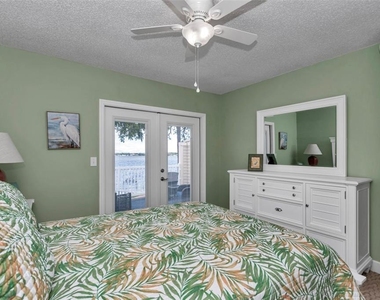 11001 Se Sunset Harbor Rd - Photo Thumbnail 21