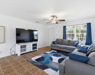 6628 Thorman Road - Photo Thumbnail 5