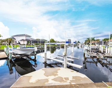 1503 Suzi Street - Photo Thumbnail 7