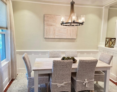 324 Julia Place - Photo Thumbnail 22