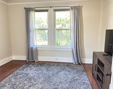 324 Julia Place - Photo Thumbnail 48