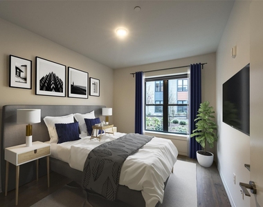 100 Cabot St - Photo Thumbnail 4