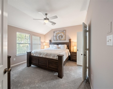 21 Stone Creek Place - Photo Thumbnail 20