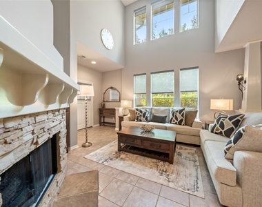21 Stone Creek Place - Photo Thumbnail 9