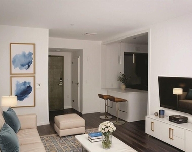 20 Stephenson Aman St - Photo Thumbnail 1