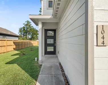 1044 Road 5203 - Photo Thumbnail 6