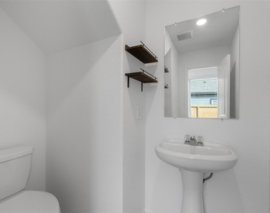 1044 Road 5203 - Photo Thumbnail 12