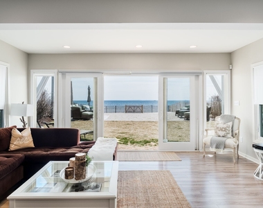1987 Fairfield Beach Road - Photo Thumbnail 10
