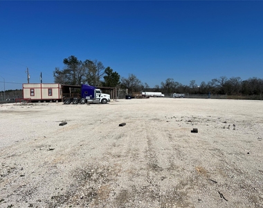 20218 Crosby Fwy - Photo Thumbnail 18