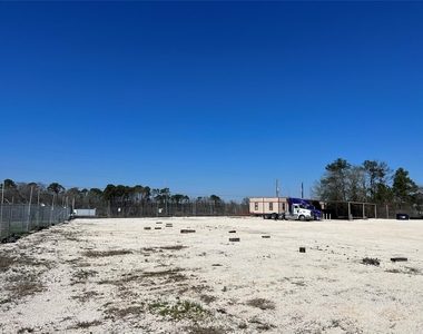 20218 Crosby Fwy - Photo Thumbnail 17