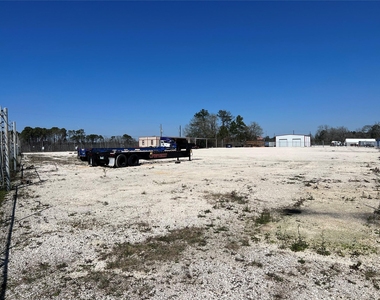 20218 Crosby Fwy - Photo Thumbnail 16