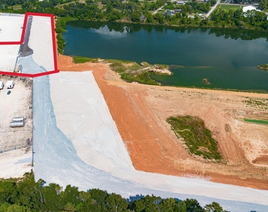 20218 Crosby Fwy - Photo Thumbnail 25