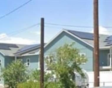215 Nw 11th St - Photo Thumbnail 7
