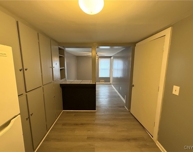 127 1/2 Matty Avenue - Photo Thumbnail 6