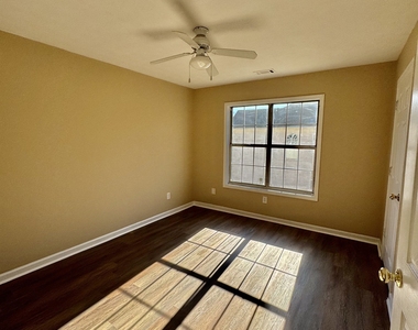 1009 Chads Ridge - Photo Thumbnail 23