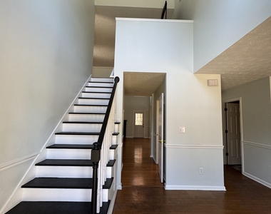 1009 Chads Ridge - Photo Thumbnail 2