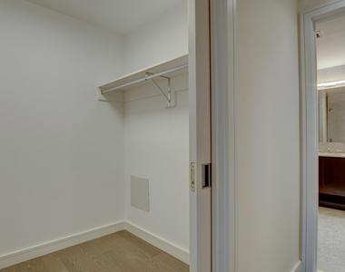 15 Morris Avenue - Photo Thumbnail 18