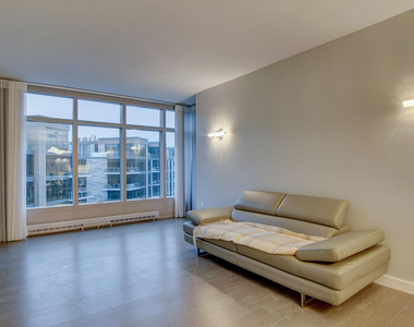 15 Morris Avenue - Photo Thumbnail 15