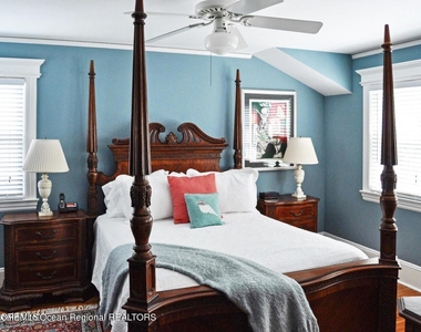 400 4th Avenue - Photo Thumbnail 12