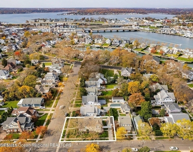 400 4th Avenue - Photo Thumbnail 21