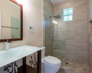 2999 Banyan Road - Photo Thumbnail 23