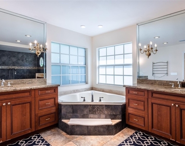 2999 Banyan Road - Photo Thumbnail 18