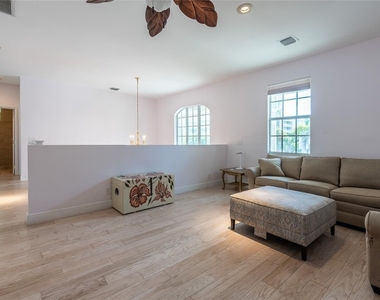 2999 Banyan Road - Photo Thumbnail 31