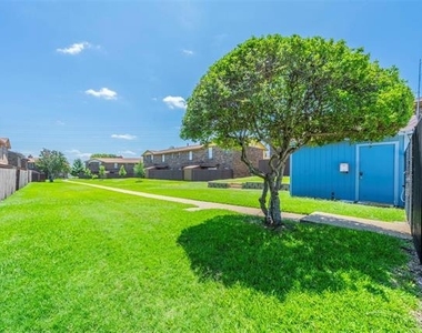 929 Vedral Place - Photo Thumbnail 23