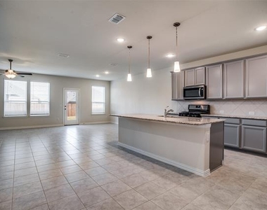 1237 Sharp Street - Photo Thumbnail 3