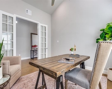 840 Belltown Drive - Photo Thumbnail 4