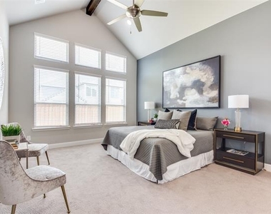 840 Belltown Drive - Photo Thumbnail 19