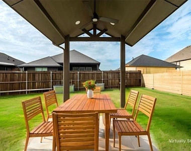 209 Michael Drive - Photo Thumbnail 22