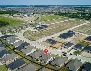 209 Michael Drive - Photo Thumbnail 31