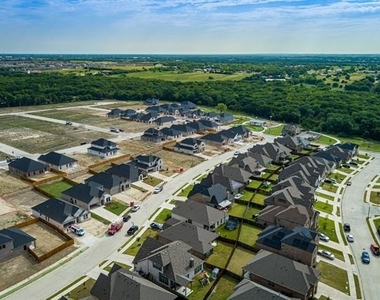 209 Michael Drive - Photo Thumbnail 37