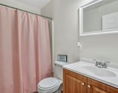 307 N Jordan Street - Photo Thumbnail 5