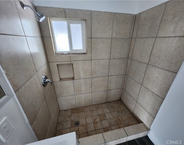 3717 W Imperial - Photo Thumbnail 1