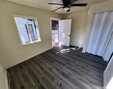 3717 W Imperial - Photo Thumbnail 2