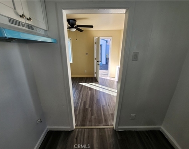 3717 W Imperial - Photo Thumbnail 4